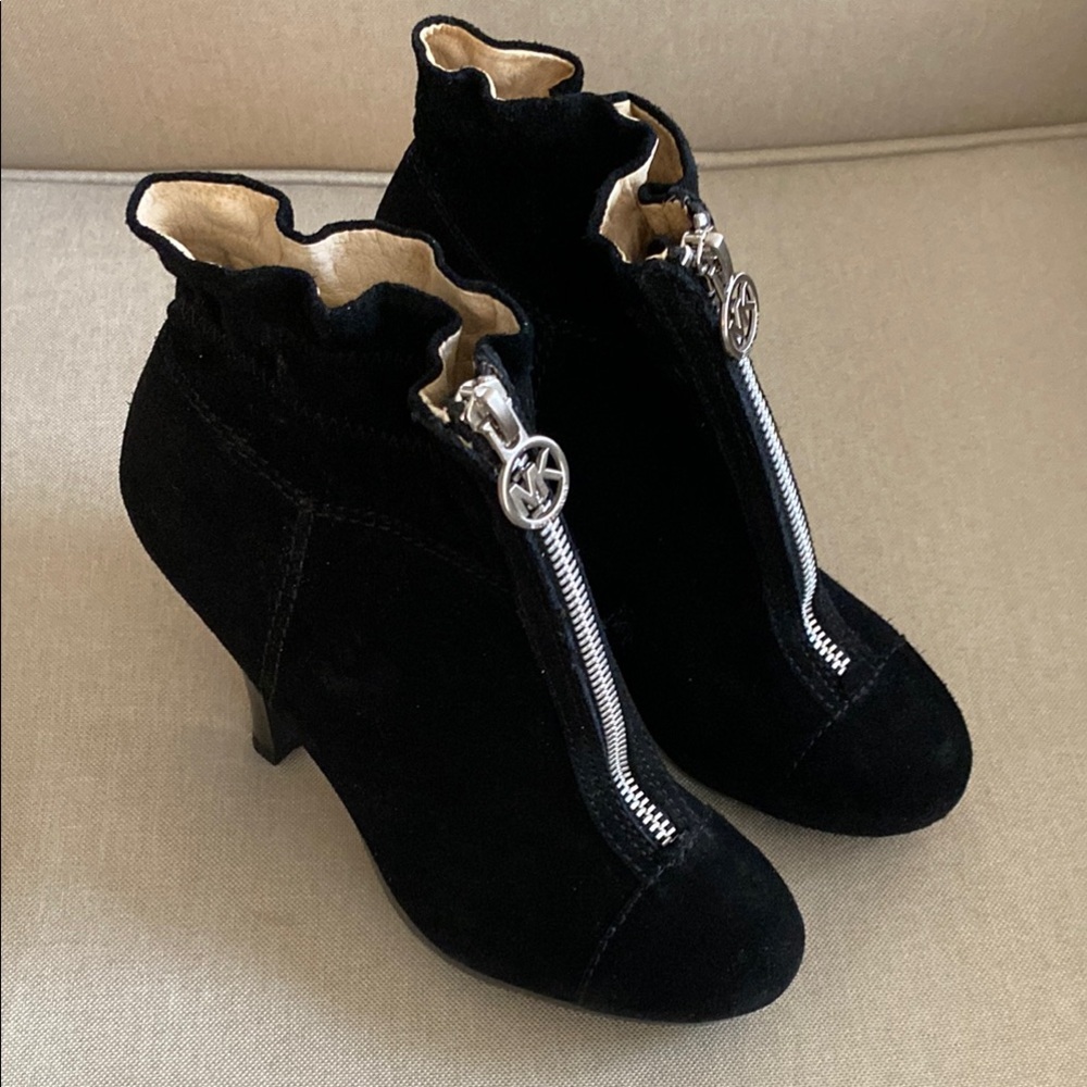 MICHAEL Michael Kors Black Ankle Boots with Stiletto Heel